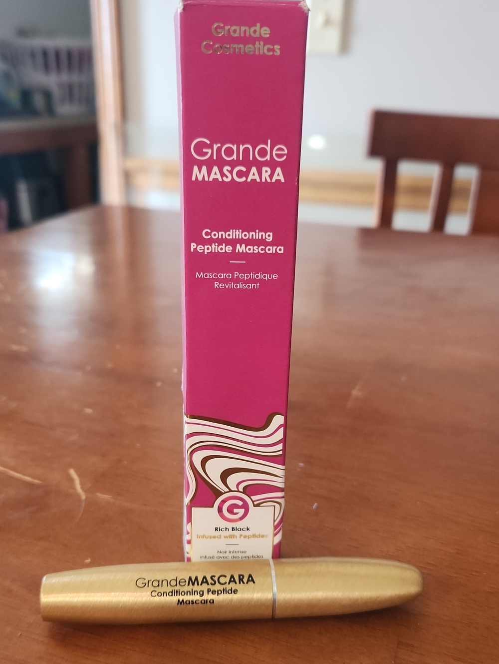 Grande MASCARA
Conditioning Peptide Mascara Black Full Size NIB Unused